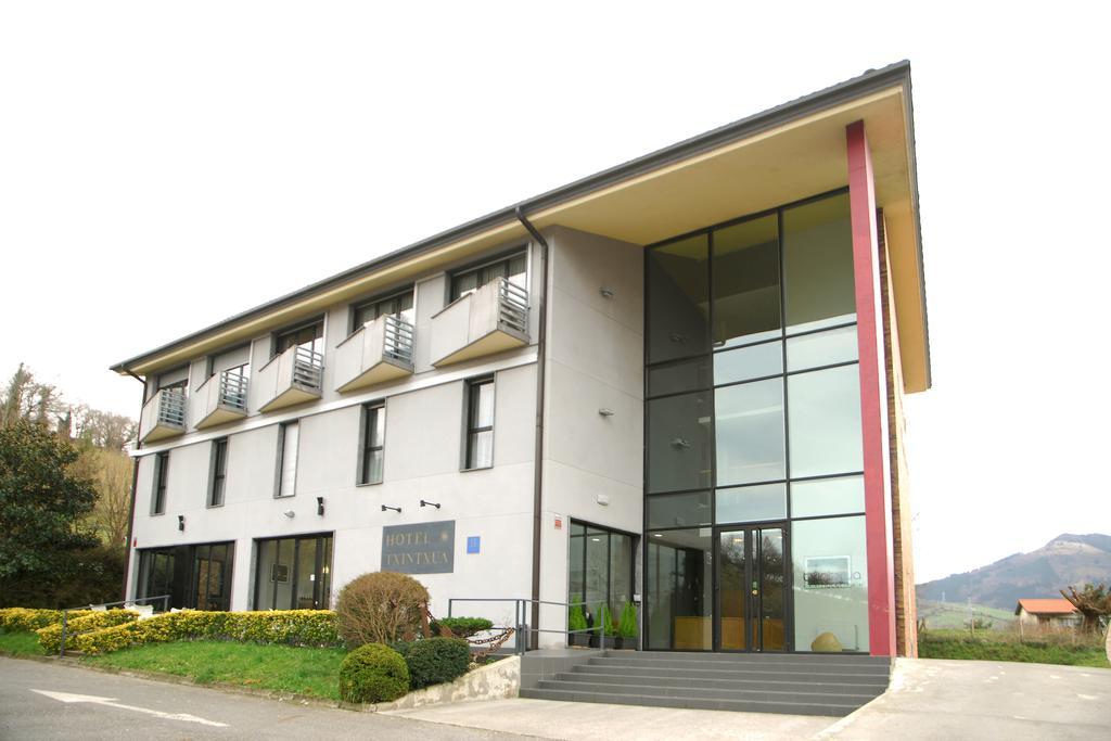Hotel Txintxua Hernani Exterior foto