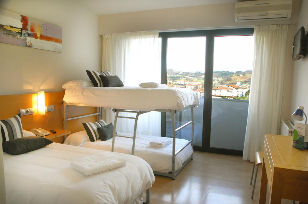 Hotel Txintxua Hernani Quarto foto