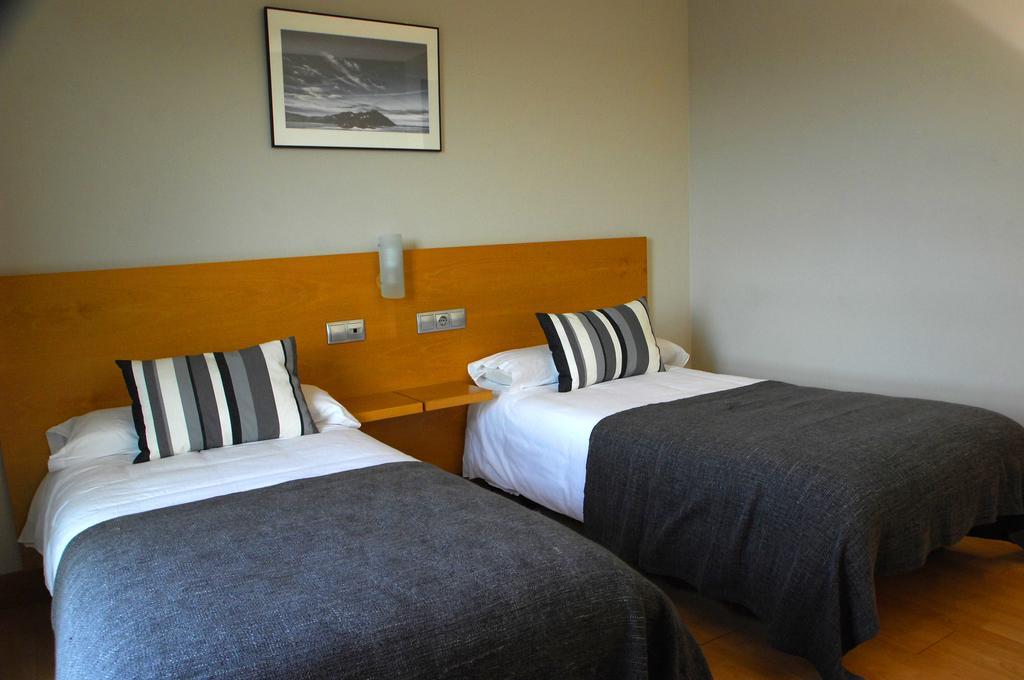 Hotel Txintxua Hernani Quarto foto