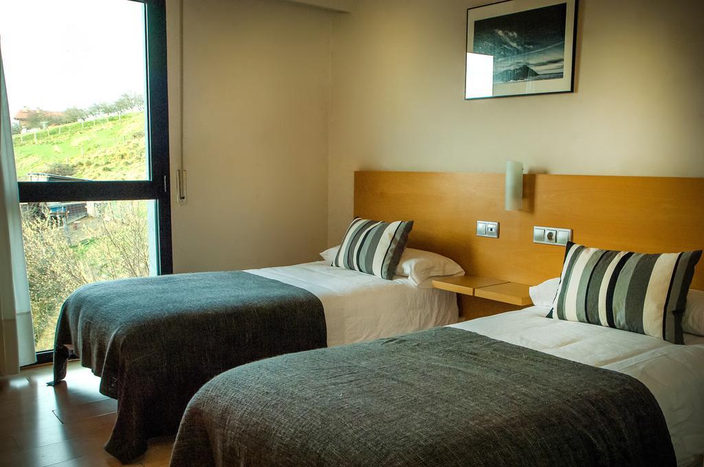 Hotel Txintxua Hernani Quarto foto